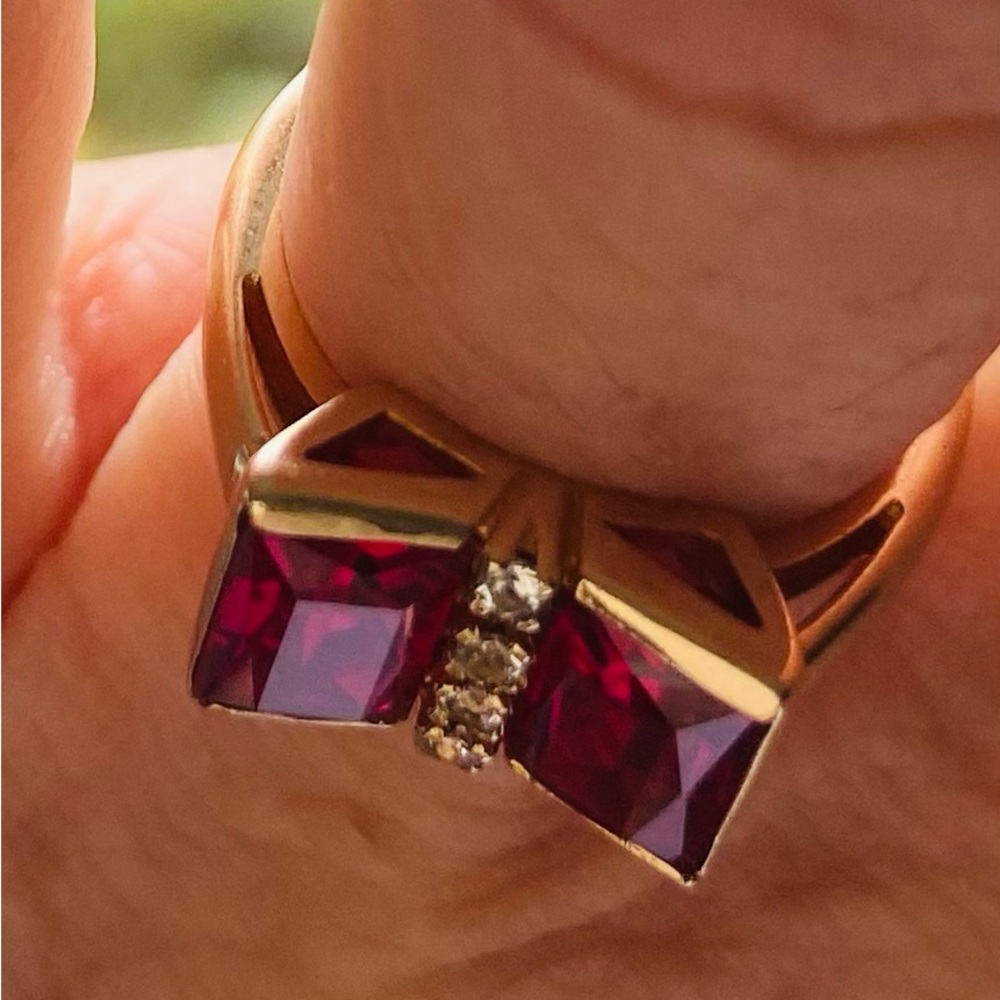 Ruby and diamonds - Picture 11 of 15